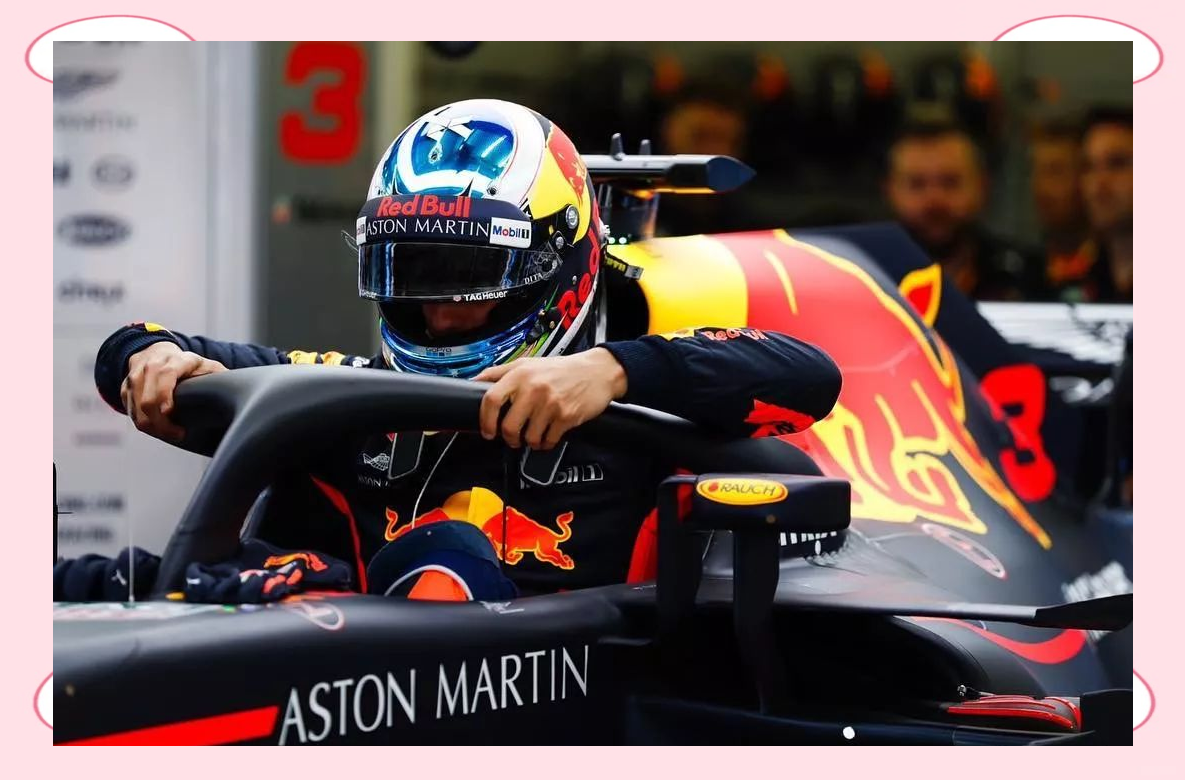 阿斯顿马丁逆转红牛车队,汉密尔顿点燃赛场 阿斯顿马丁逆转红牛车队,汉密尔顿点燃赛场