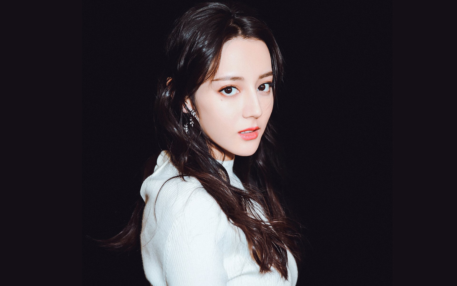 绝杀与绽放,东南亚羽坛烽火中的双重震撼