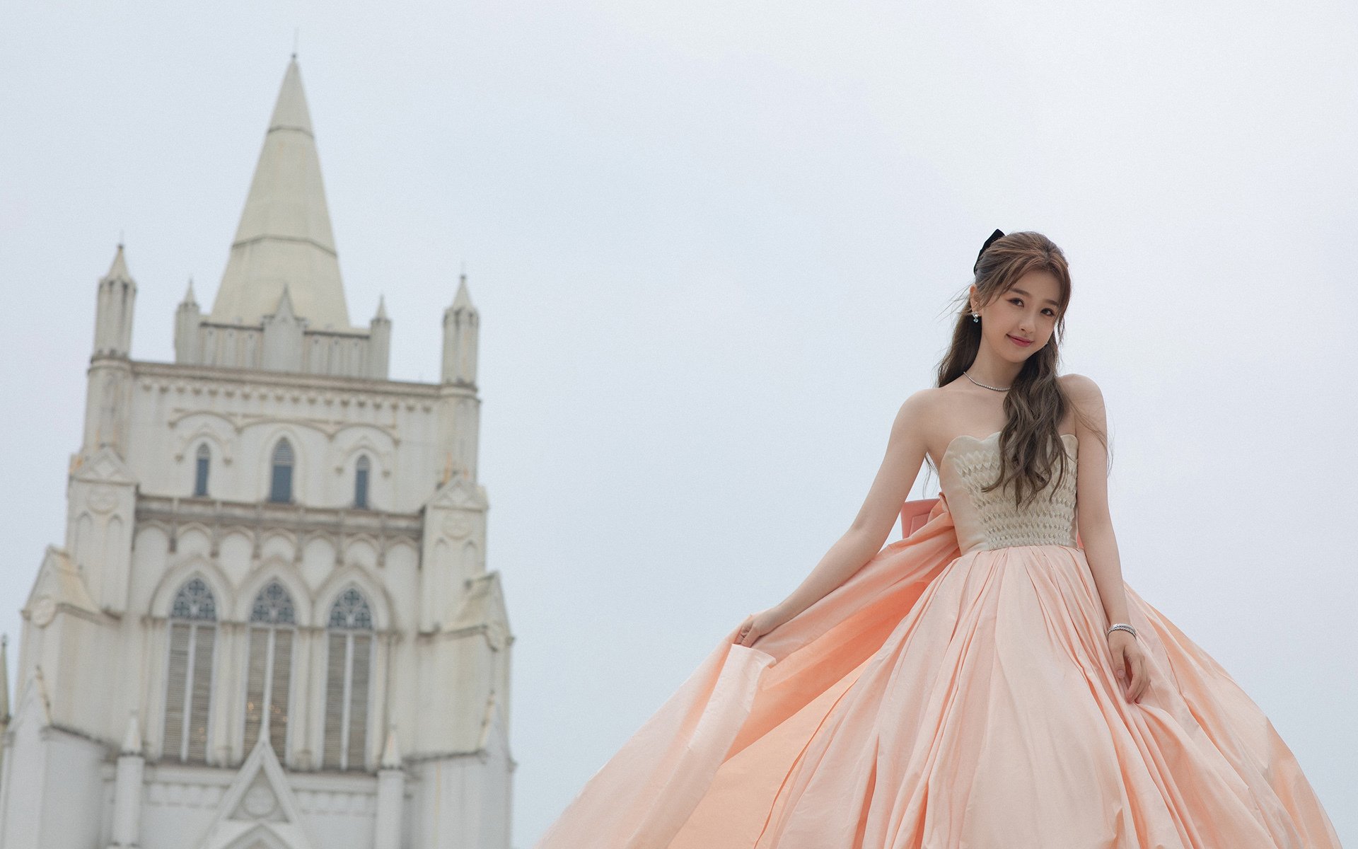 草根英雄点燃速贷球馆，霍勒迪的26分奇迹与骑士加时的血性胜利