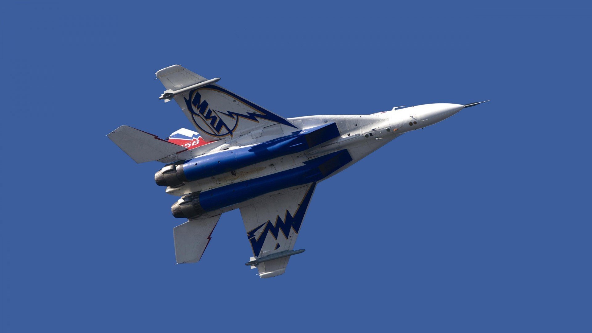 唯一法则,无论欧冠半决赛,还是CBA生死战,赢家只有一个