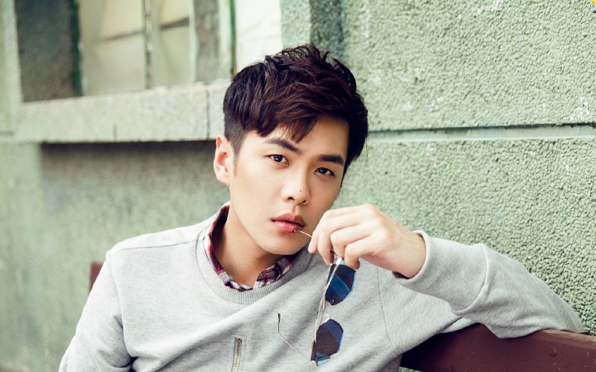 爱德华兹，撕裂黑夜的破晓闪电—开拓者力克吉林的攻防转换启示录